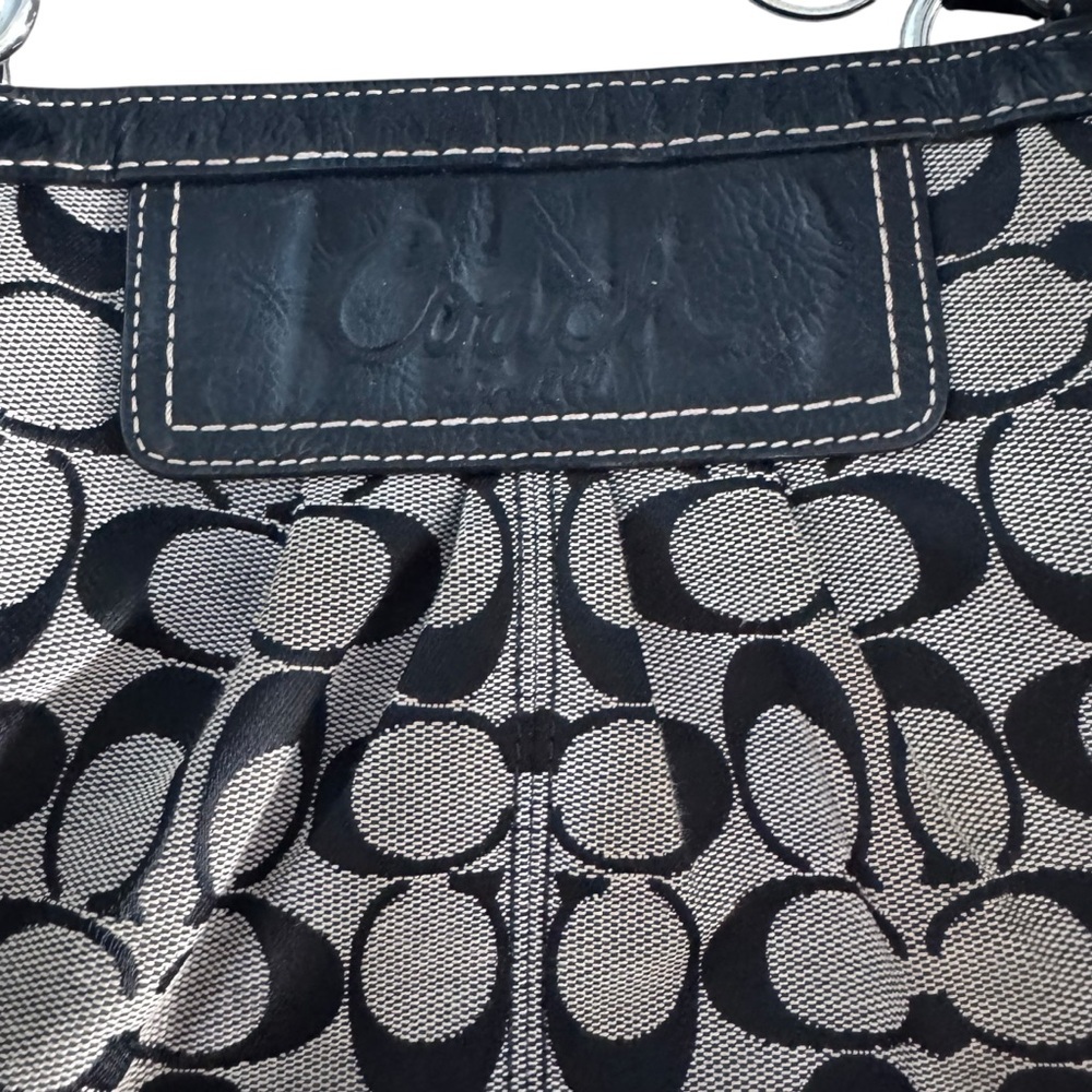 Authentic COACH Pleated East West Gallery Signature Handbag Purse Poppy Style - Picture 3 of 13